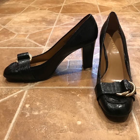 Nickels Shoes - Nickels heels textured vegan leather, buckle NWOT